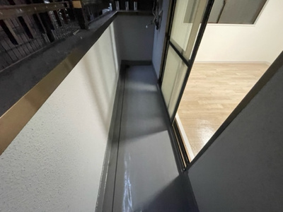 【バルコニー】 | ル・ブール城東