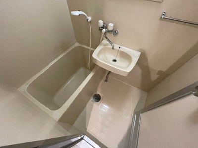 【浴室】 | ル・ブール城東