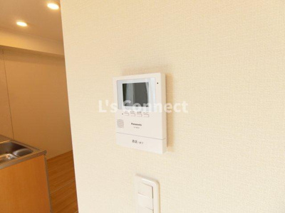 【セキュリティ】 | グランディール高屋敷Ｂ棟 | 突然の来客もＴＶモニターホンでしっかり確認。