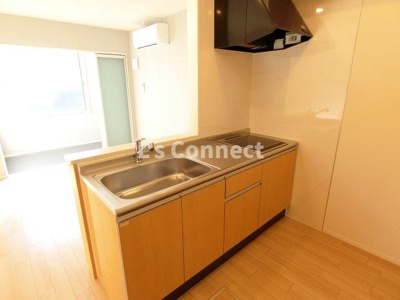 【キッチン】 | グランディール高屋敷Ｂ棟 | ２口ＩＨヒーターのシステムキッチン。