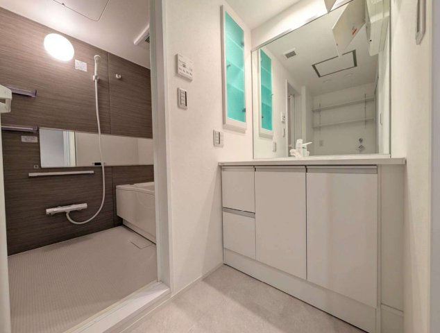 プランヴェール吉野町【仲介手数料無料】の独立洗面台