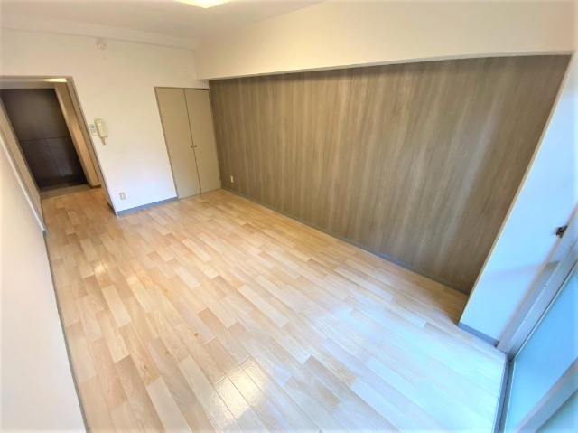 カミヤハイツの居間・リビング