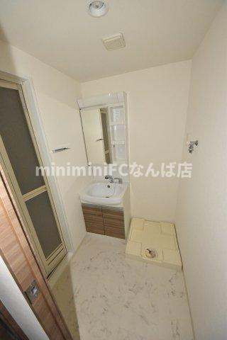 プランドール江戸堀レジデンスの洗面所