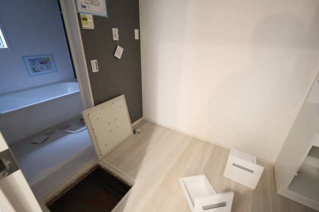 《仲介手数料無料》大宮区上小町300-2新築一戸建てフィットエーのランドリースペース