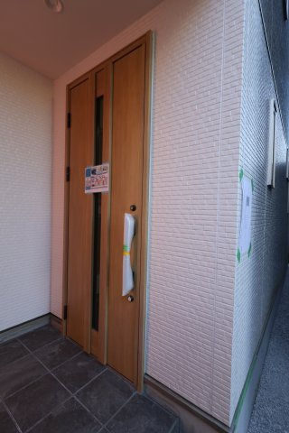 《仲介手数料無料》大宮区上小町300-2新築一戸建てフィットエーの玄関