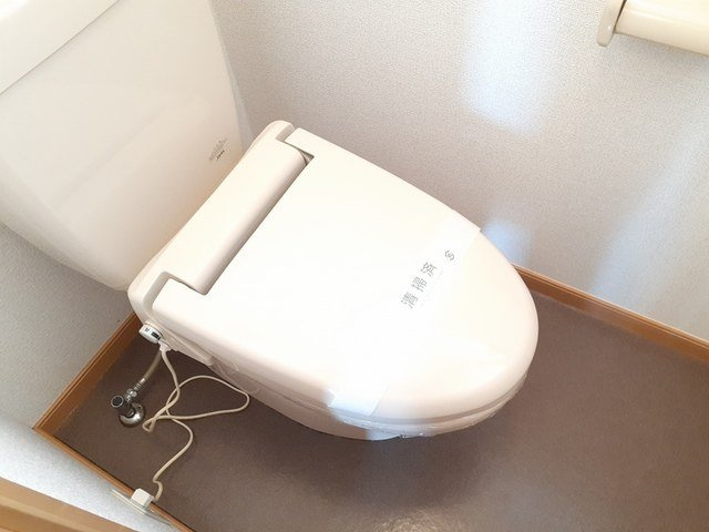 アカシア　Ａのトイレ|清潔感のあるトイレです
