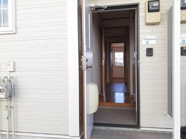 アカシア　Ａの玄関|玄関です