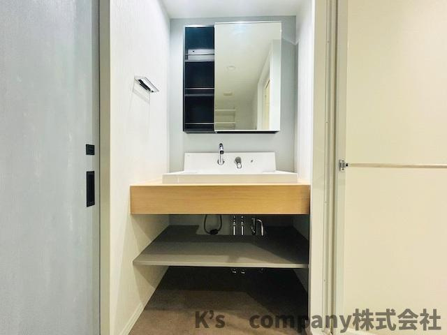 ◎茅ヶ崎市中島　ベルパーク湘南茅ヶ崎E館の独立洗面台|独立洗面台☆