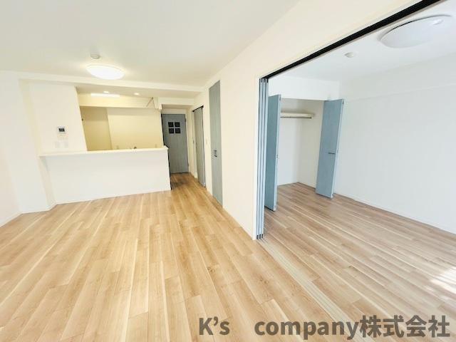 ◎茅ヶ崎市中島　ベルパーク湘南茅ヶ崎E館の居間・リビング|リビングゆったり16帖◇