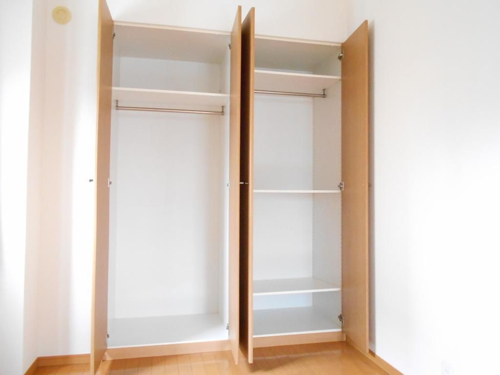 クイーンズパレス東京中央の設備