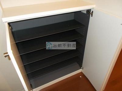 【玄関】 | ホワイトレジデンス