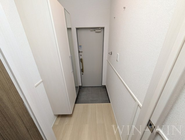 リアン フィル Bの玄関