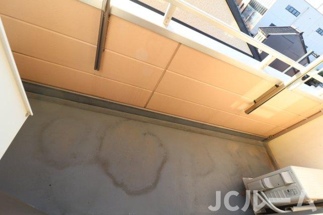 ロングステイ山下のバルコニー