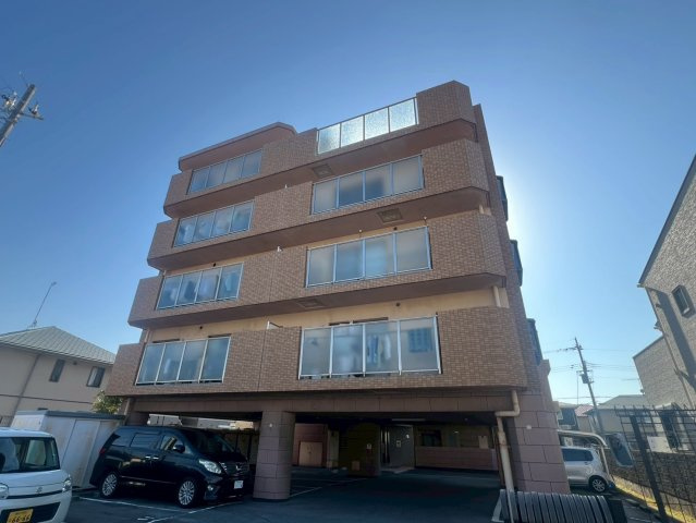 ユートピア魚住の外観