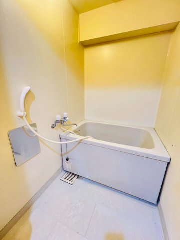 ユートピア魚住の浴室