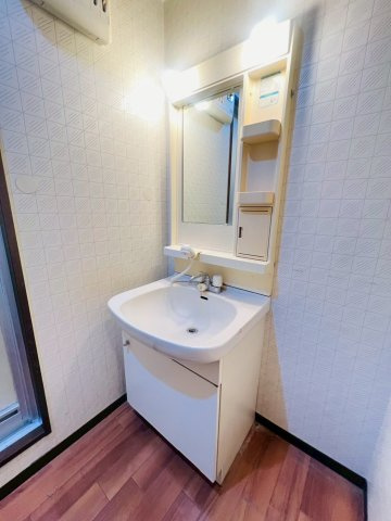 ユートピア魚住の洗面所