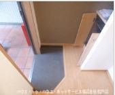 クオーレメゾンの玄関