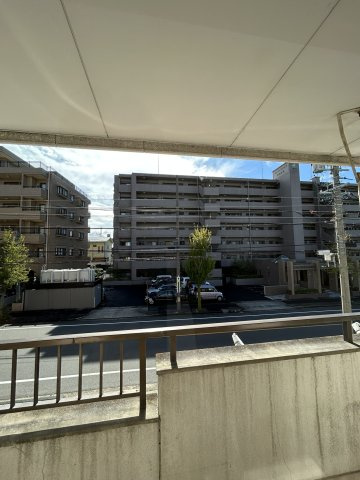 ホワイトメゾン原の展望