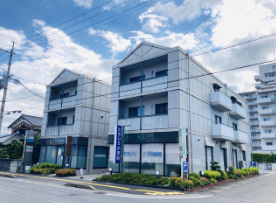 野洲市久野部の店舗事務所の外観