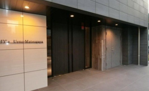 HY's 上野松が谷のエントランス