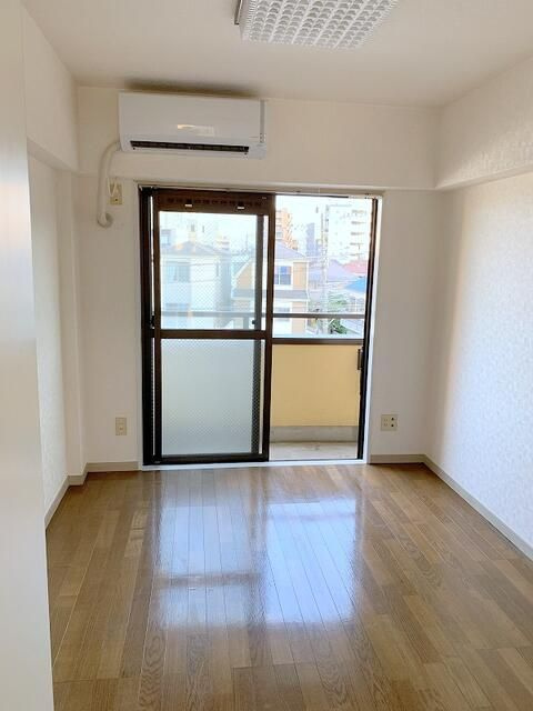 ゴールドパレス