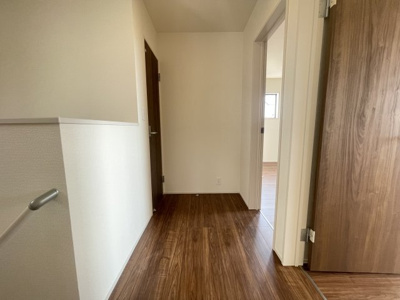 【内装】 | 沖縄市園田（全2棟）1号棟 | 1号棟　2階ホール♪