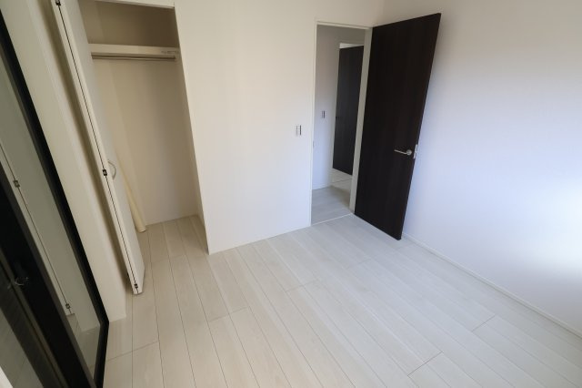 《仲介手数料無料》北区櫛引町２丁目25-3新築一戸建てミラスモの洋室|撮影日 2025年12月4日 10:15 晴れ