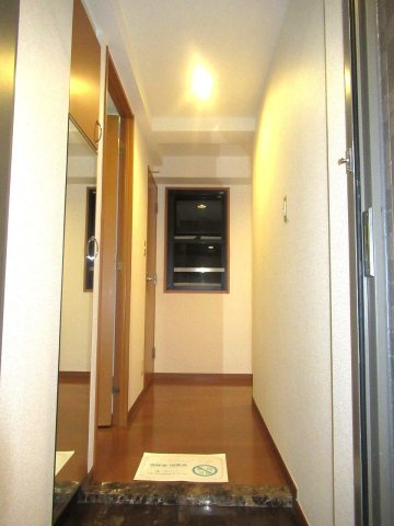 パークウェル方南町の玄関