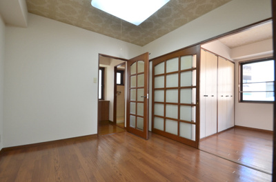 【居間・リビング】 | ヒルトップマンション | 同タイプ別号室となります。