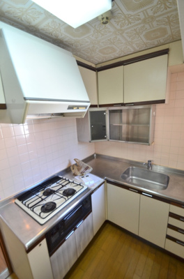 【キッチン】 | ヒルトップマンション | 同タイプ別号室となります。