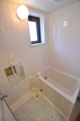 【浴室】 | ヒルトップマンション | 同タイプ別号室となります。