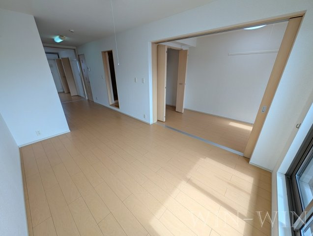 チェリーブロッサム Ⅰの居間・リビング