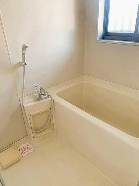 セイセンハイツⅡの浴室