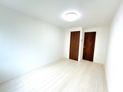 【居間・リビング】 | リバープレイス梅島 | ※同一仕様写真