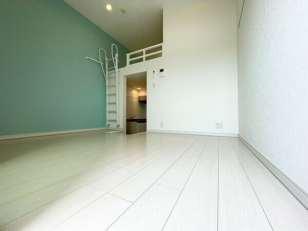 LA　TACHE　Ⅱ(ラターシュツー)の内装