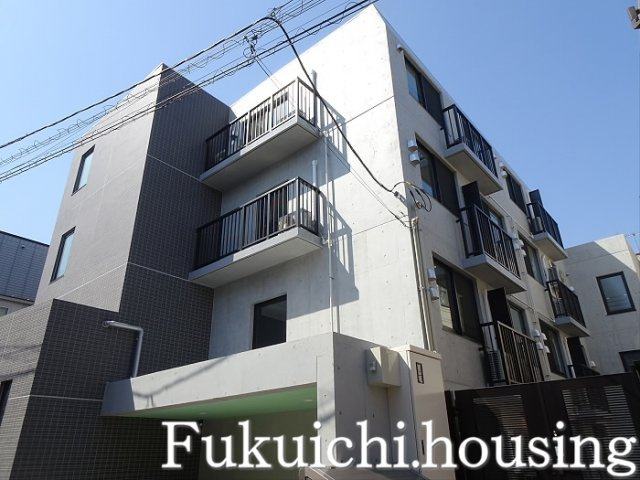 ウェルスクエアイズム明大前の外観