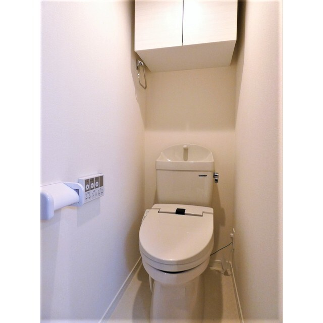 ウェルスクエアイズム明大前のトイレ