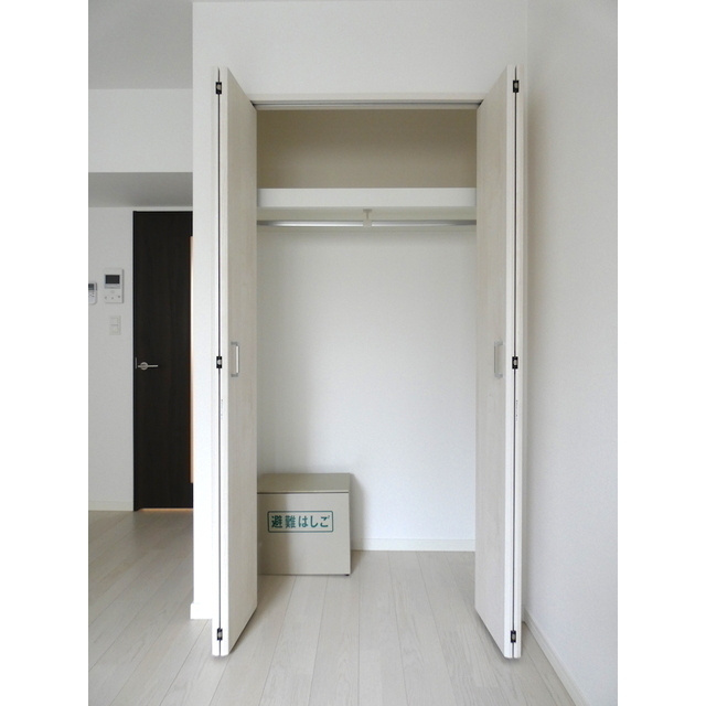 ウェルスクエアイズム明大前の収納