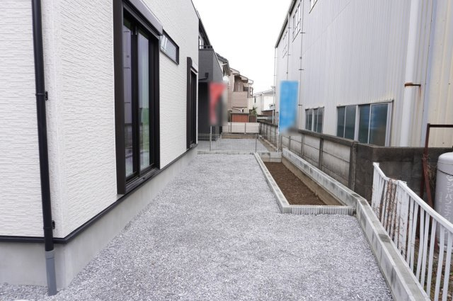 草加市遊馬町 新築分譲住宅 全2棟 1号棟の庭