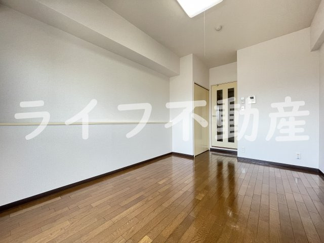 コートビュータワーの居間・リビング|居間です