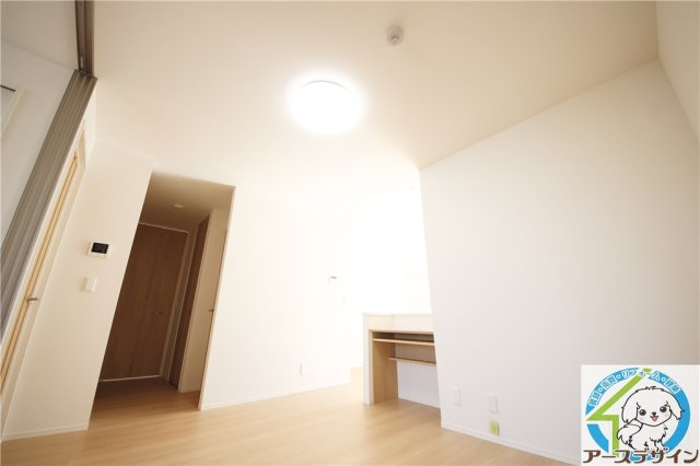 アグレアーブルの洋室