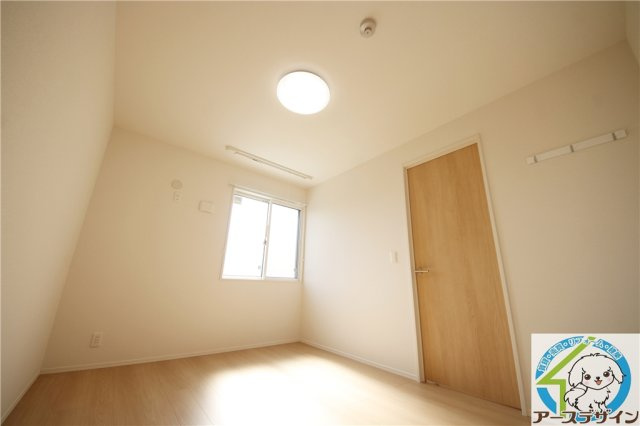 アグレアーブルの洋室