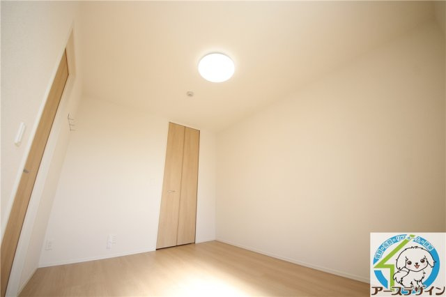 アグレアーブルの洋室