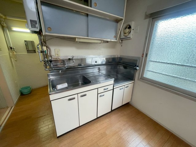 朝日マンションのキッチン