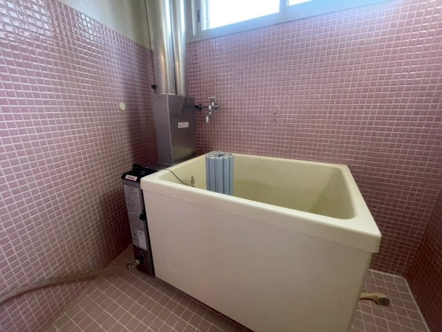 朝日マンションの浴室