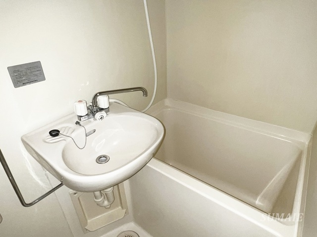 石井ハイツの浴室|お風呂場です☆