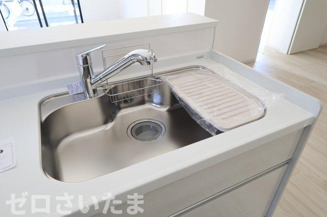 《仲介手数料無料》上尾市小泉７丁目21-6(全1戸)新築一戸建てケイアイ クラフト ピットのキッチン
