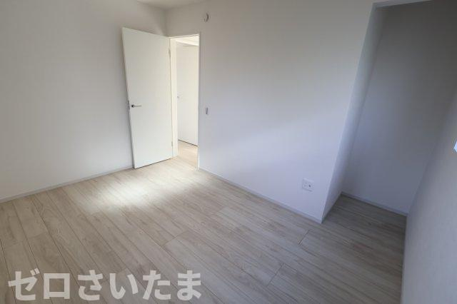 《仲介手数料無料》上尾市小泉７丁目21-6(全1戸)新築一戸建てケイアイ クラフト ピットの洋室