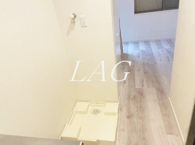 【設備】 | ヴィルナタル | 室内洗濯機置き場です。