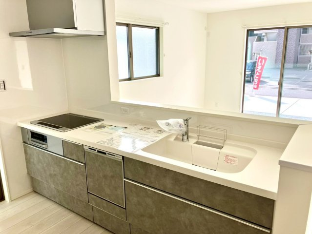高松市西町　浜街道アクセス良好　新築戸建のキッチン